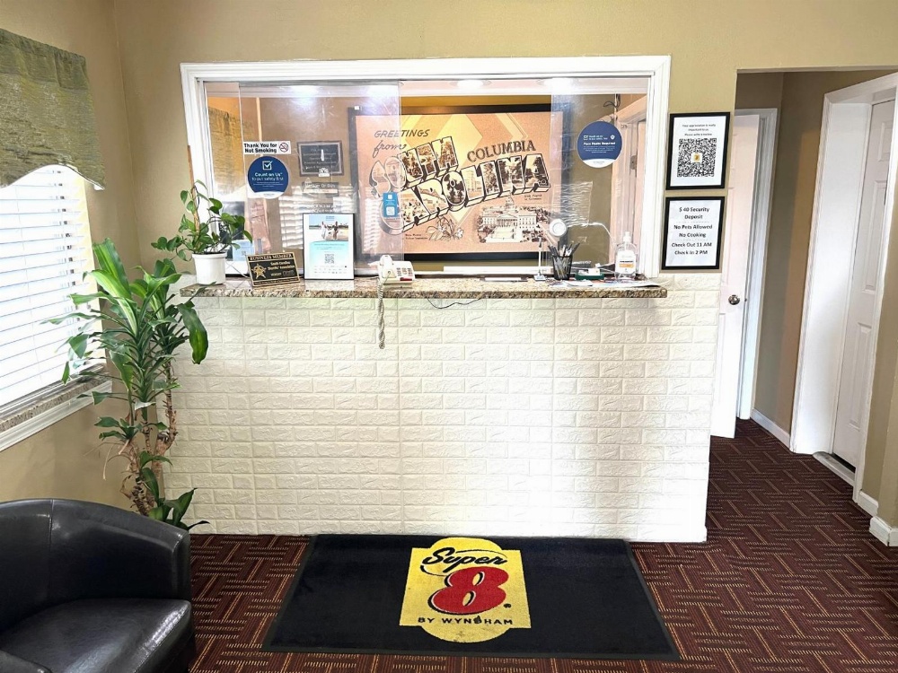 Super 8 by Wyndham Columbia SC / Ft. Jackson